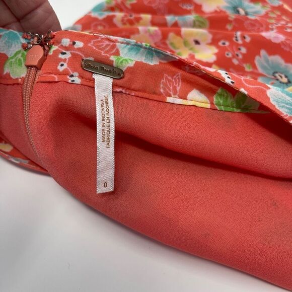 Free People Coral Floral Yoke Zip Back Summer Casual Floral Shorts 0 - Picture 5 of 5
